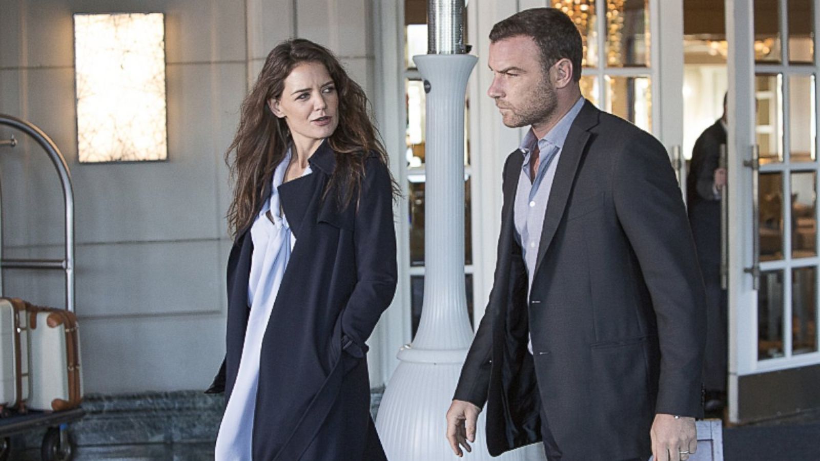 1600x900 Katie Holmes' Braces Mystery From 'Ray Donovan' Finally Revealed on 'GMA'