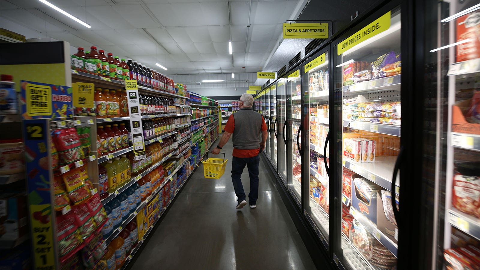 1600x900 Obesity Tied to Density of Food Stores Carrying Less Healthy Options, Report Finds