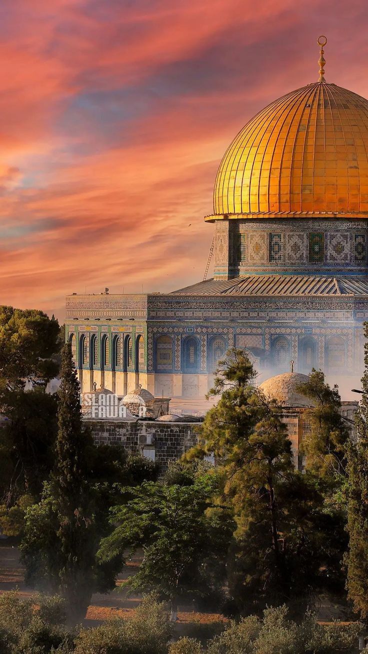 736x1308 Discover the Majestic Al Aqsa Mosque in Palestine