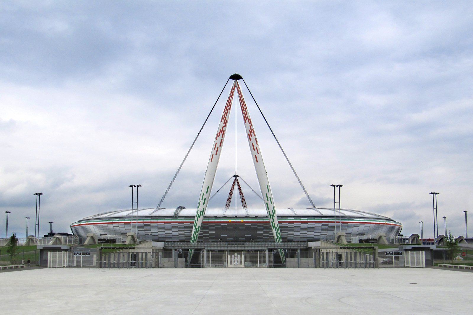 1600x1067 With Juventus Stadium Giugiaro Design created an extensive urban area