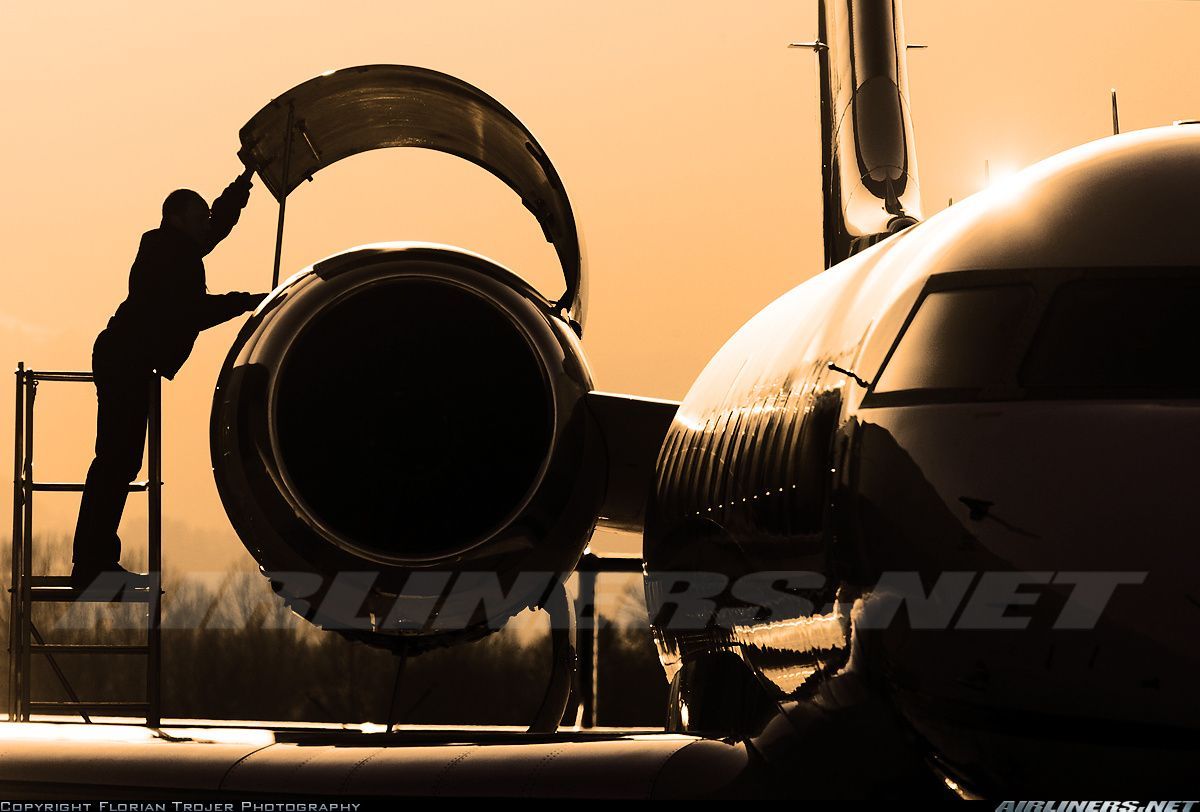 Aircraft Mechanic Wallpapers - Top Free Aircraft Mechanic Backgrounds ...