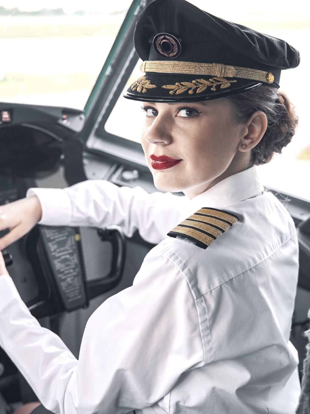 1080x1440 Commercial Pilot