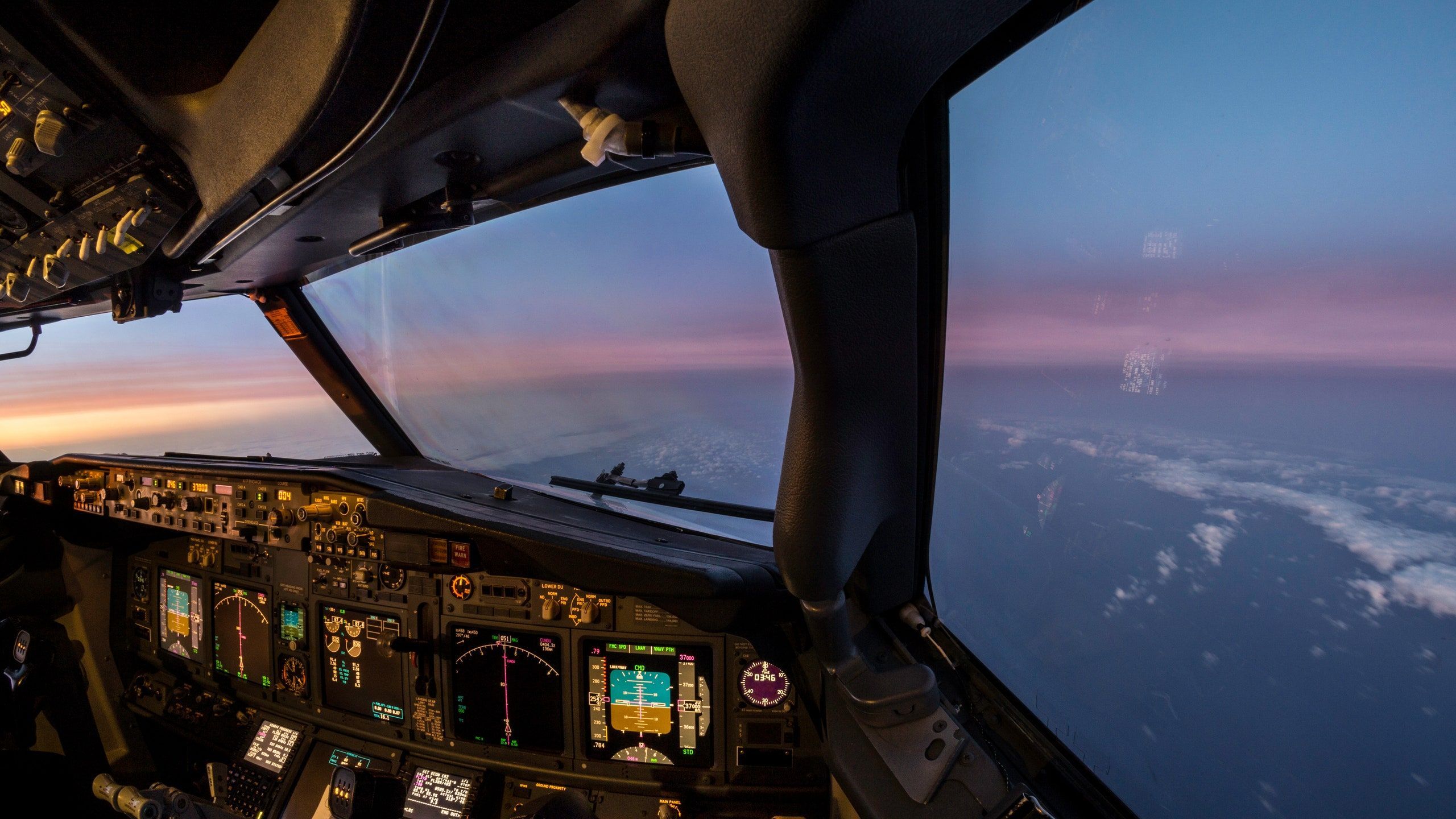 2560x1440 Is it Safe for Pilots to Take Photo from the Cockpit?. Condé Nast Traveler