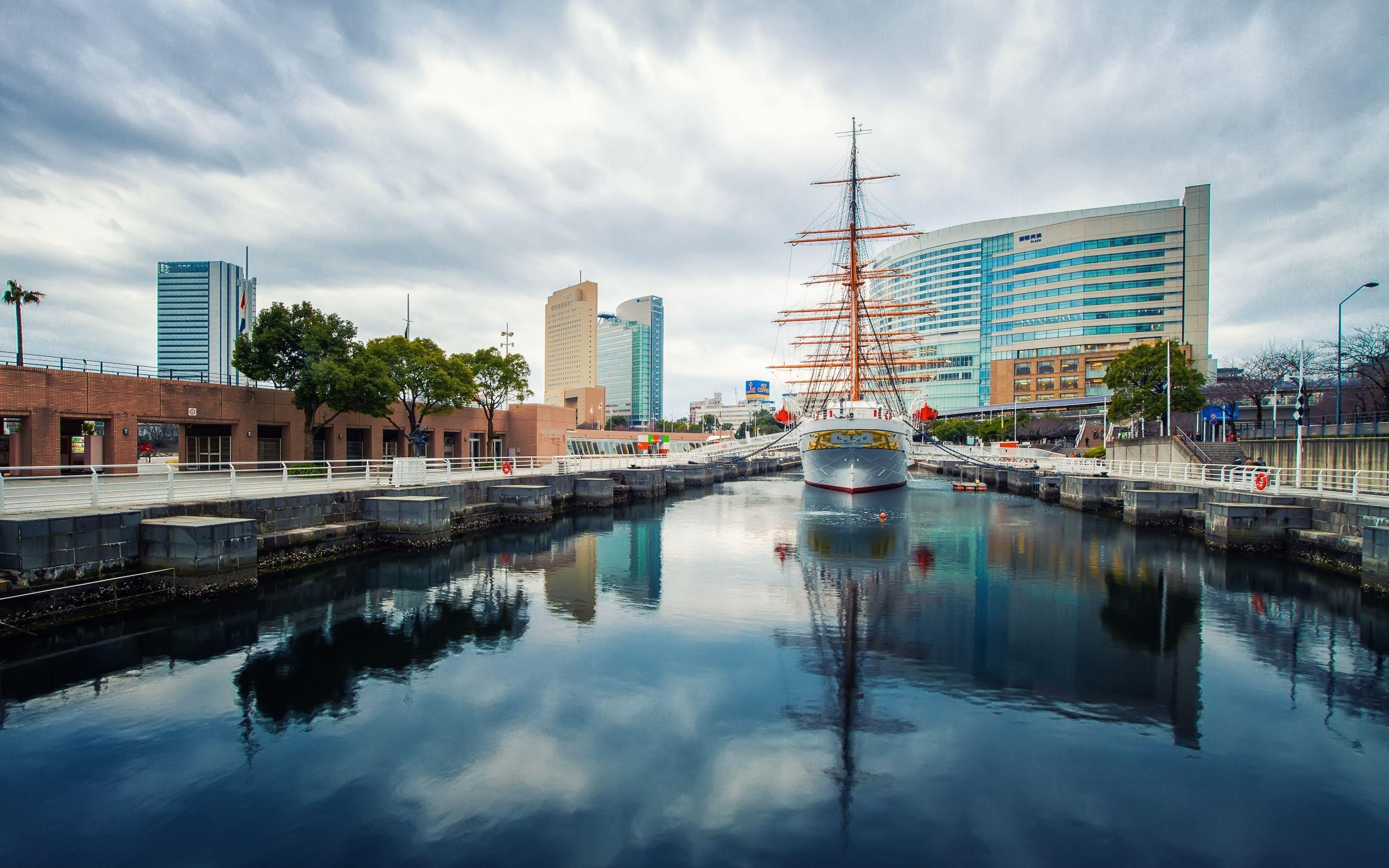 2560x1600 Nippon Maru Yokohama Wallpaper Free Download