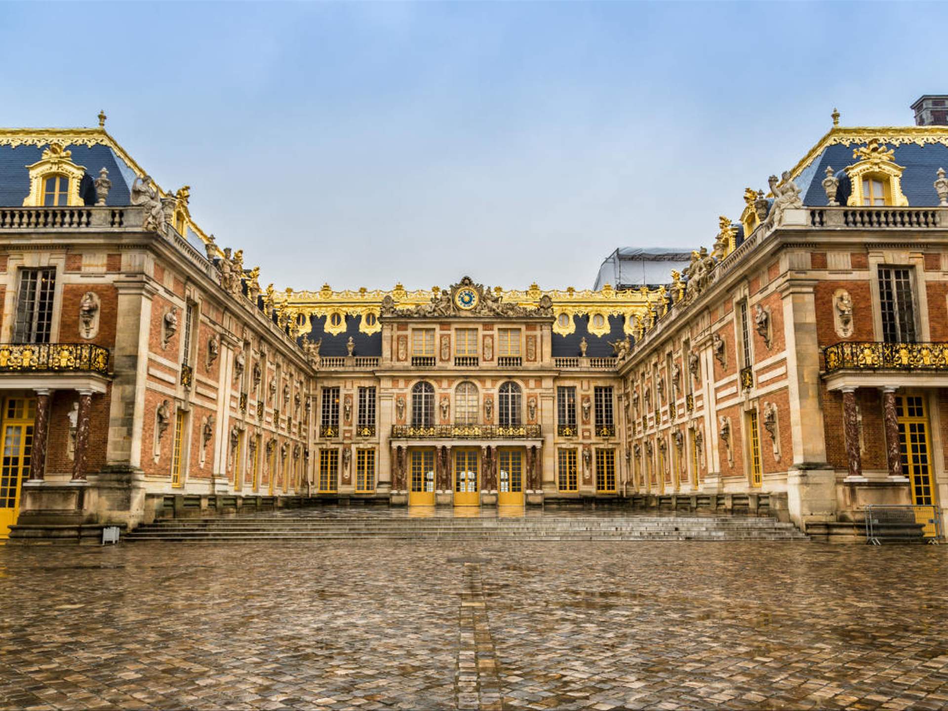 1920x1440 You'll Soon Be Able To Stay (and Eat World Class Food) At The Palace Of Versailles