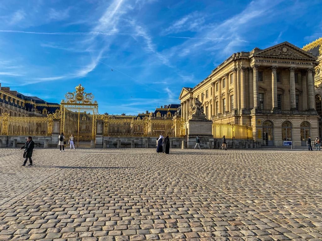 1024x768 Palace of Versailles, France + Wheelchair Accessibility