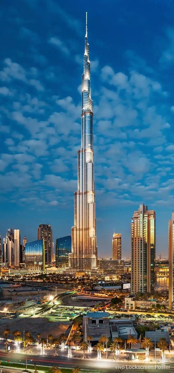 720x1544 Dubai popular hotel Wallpaper Download