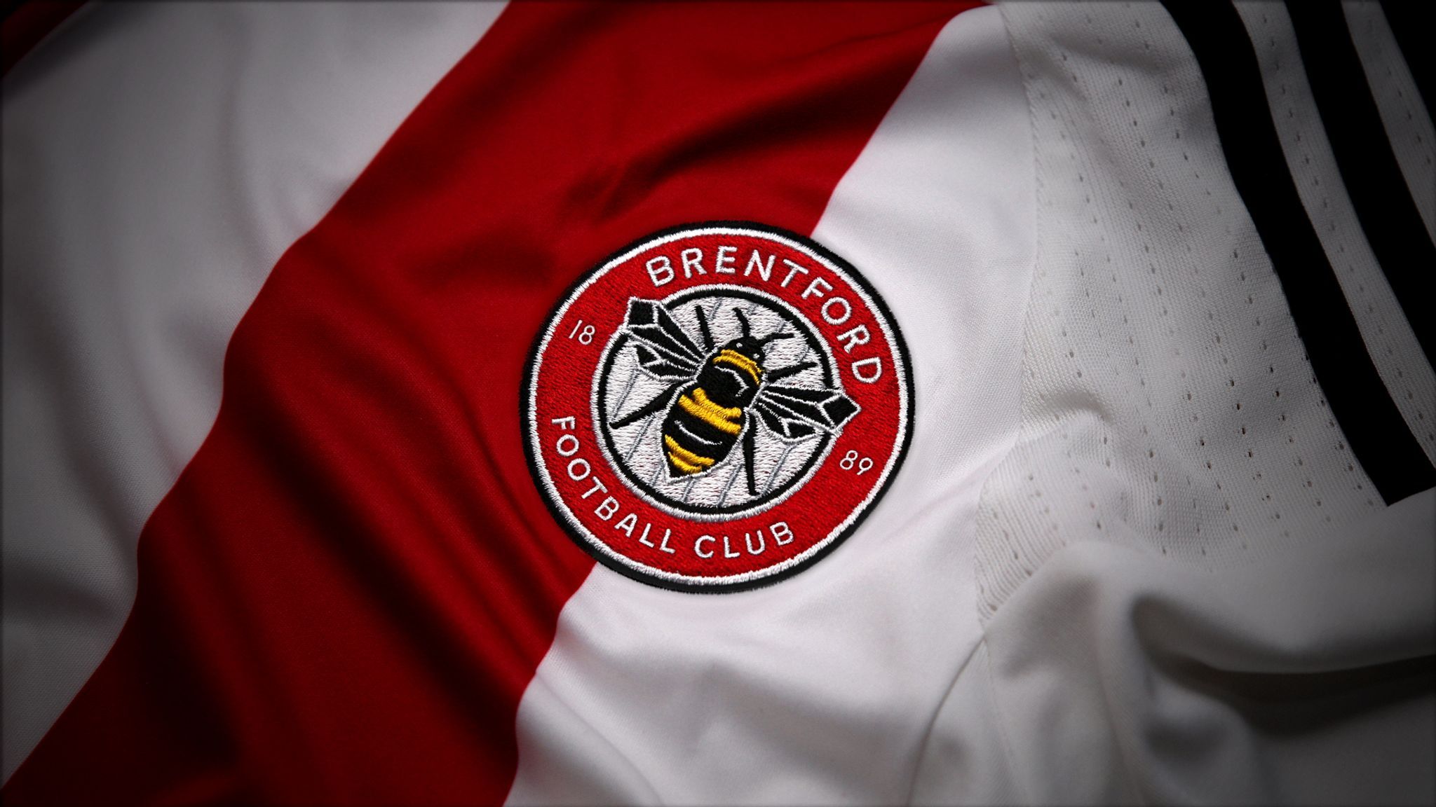 2048x1152 Brentford redesign club crest after 23 years ready for next season
