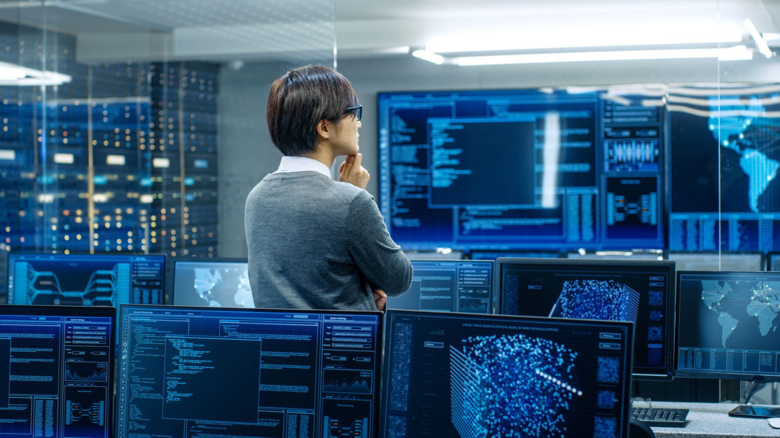 2560x1440 What is a Systems Administrator? Science Degree Hub