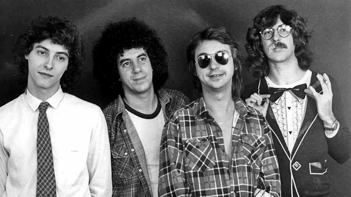 1200x675 Dos discos de Serú Giran en versión vinilo