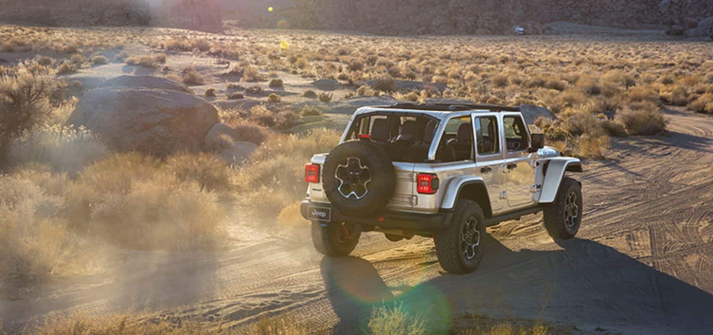 1440x678 Photo Gallery Full of 2023 Jeep® Wrangler 4x4 SUV Image