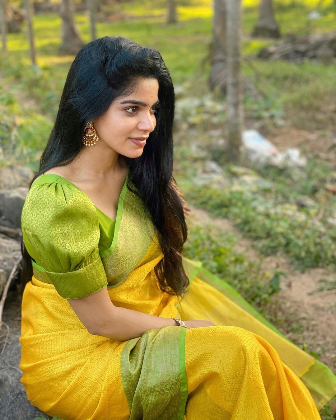 1080x1349 Tollywood Actress Divya Bharathi Yellow Saree Still Photo. Most beautiful bollywood actress, Hollywood actress photo, Actresses