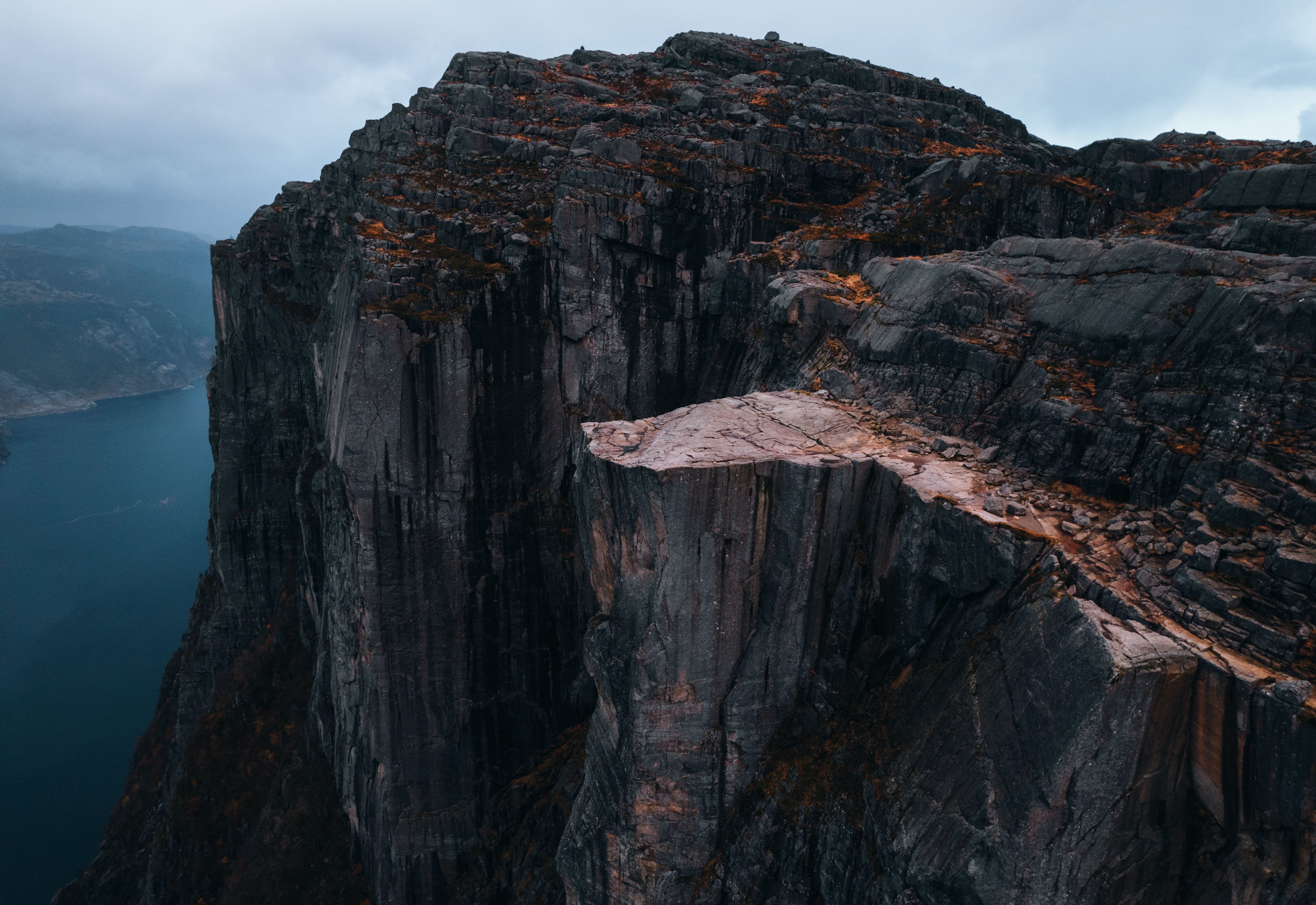 5290x3640 Preikestolen Cliff, Norway · Free