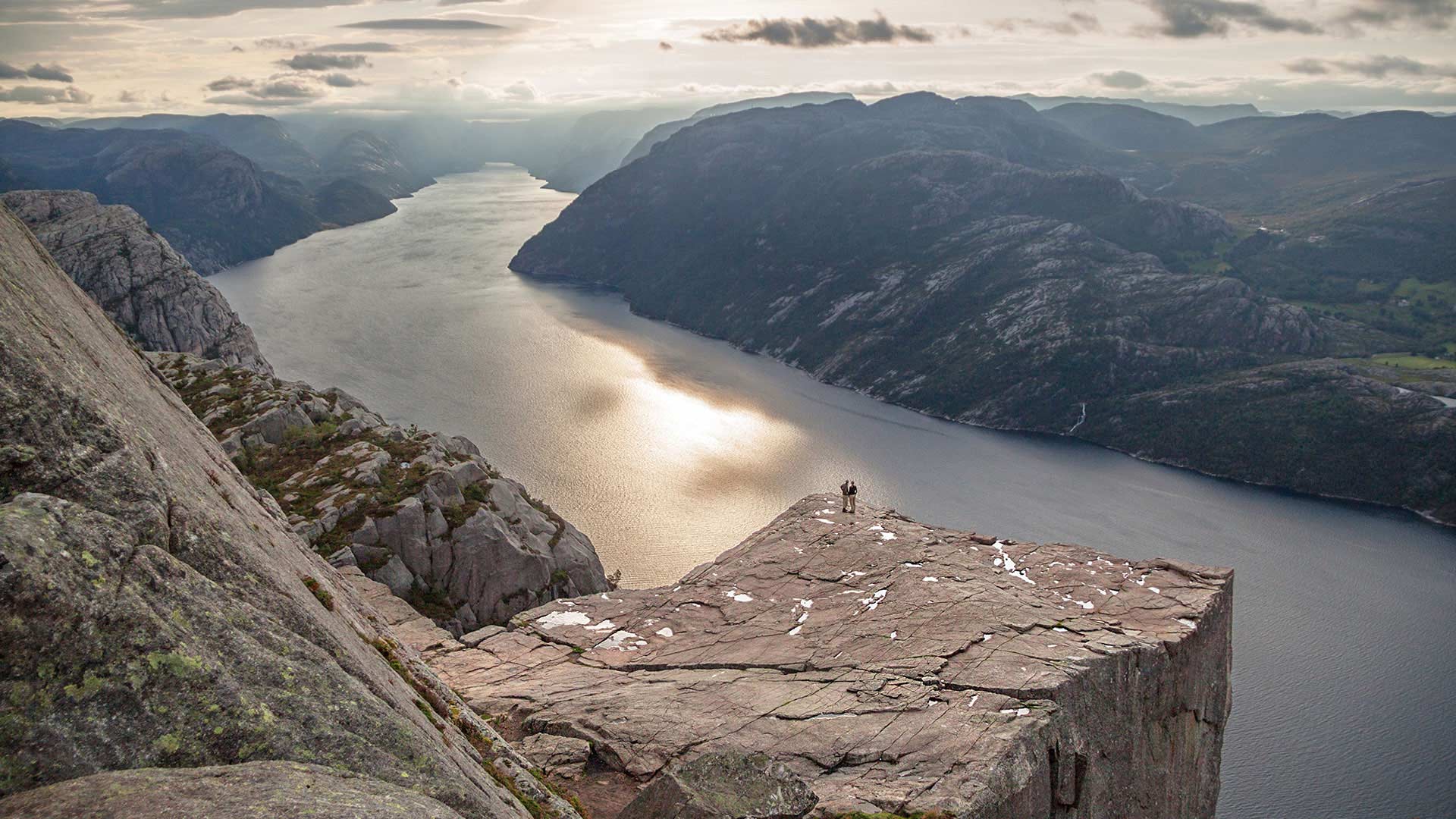 1920x1080 Hiking the Pulpit Rock in Norway : Nordic Visitor