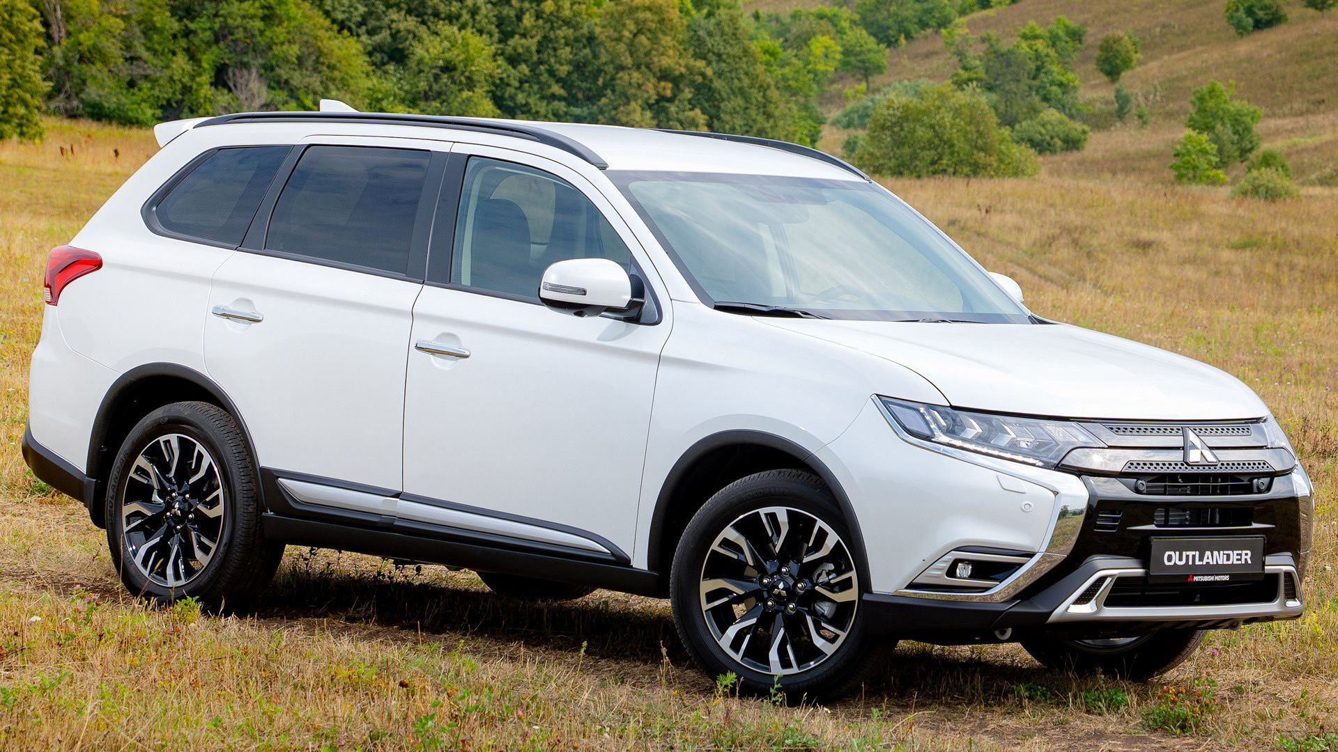 1920x1080 Mitsubishi Outlander (RU) and HD Image