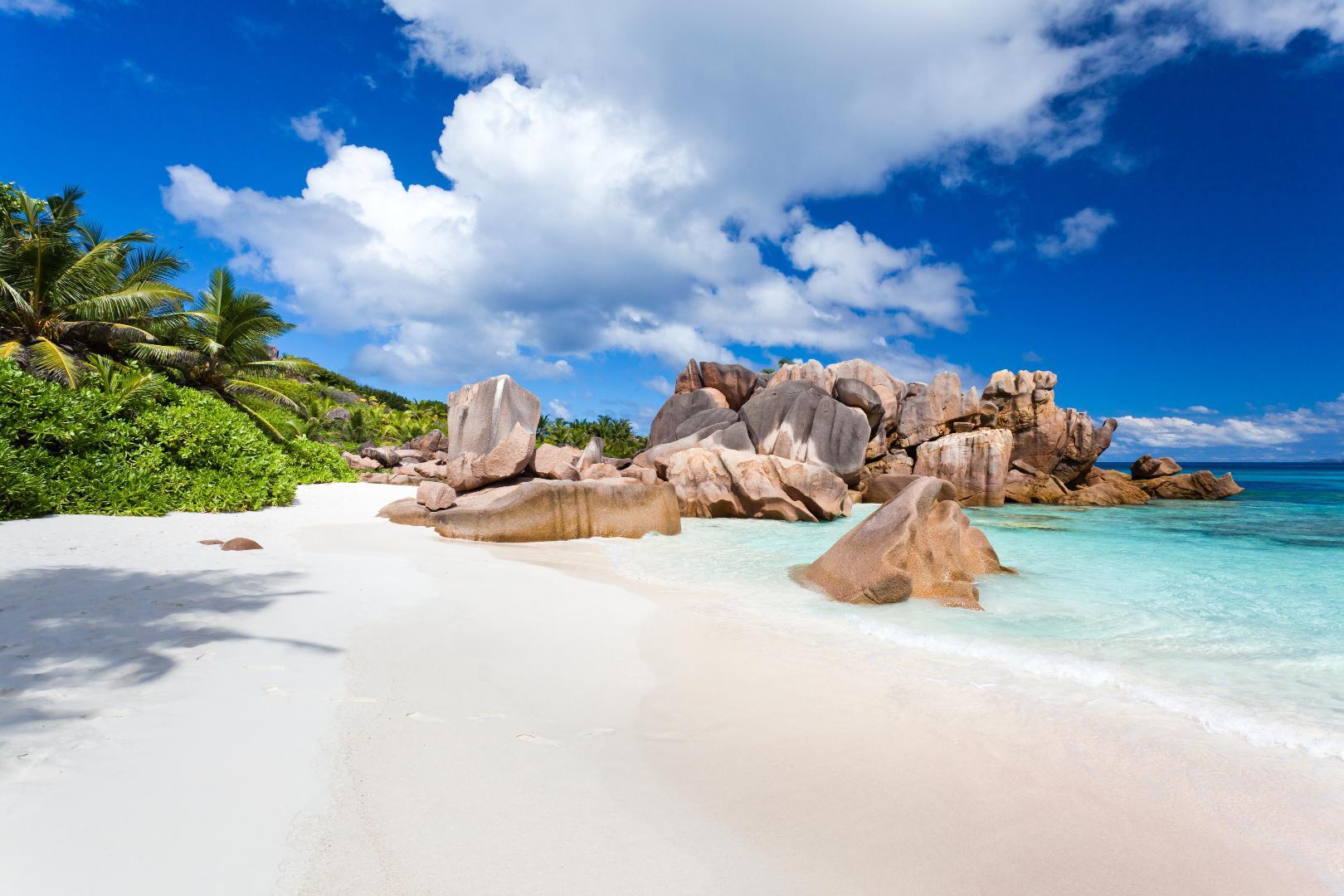 Seychelles Wallpapers - Top Free Seychelles Backgrounds - WallpaperAccess