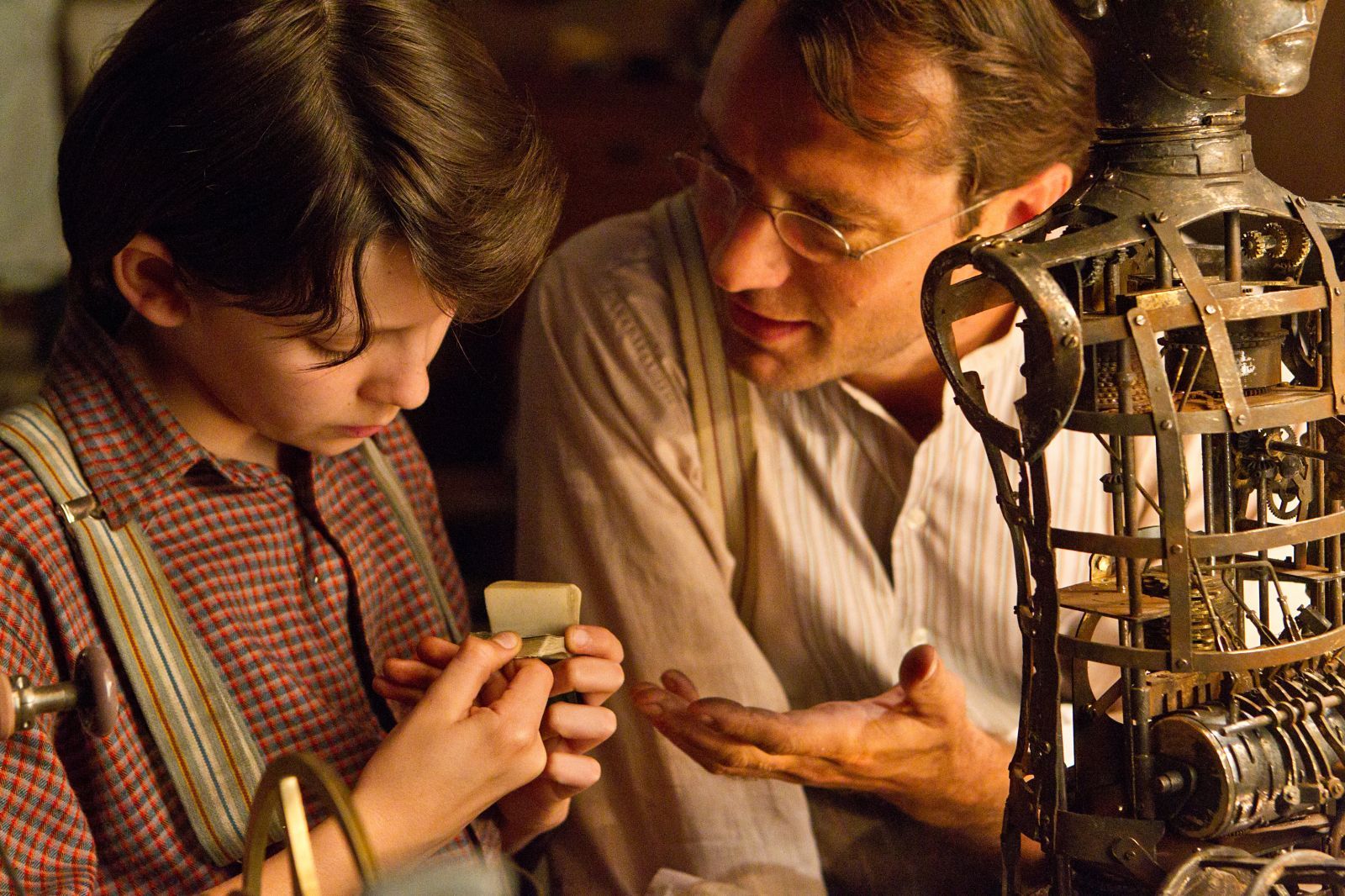 1600x1066 Hugo • Movie Review