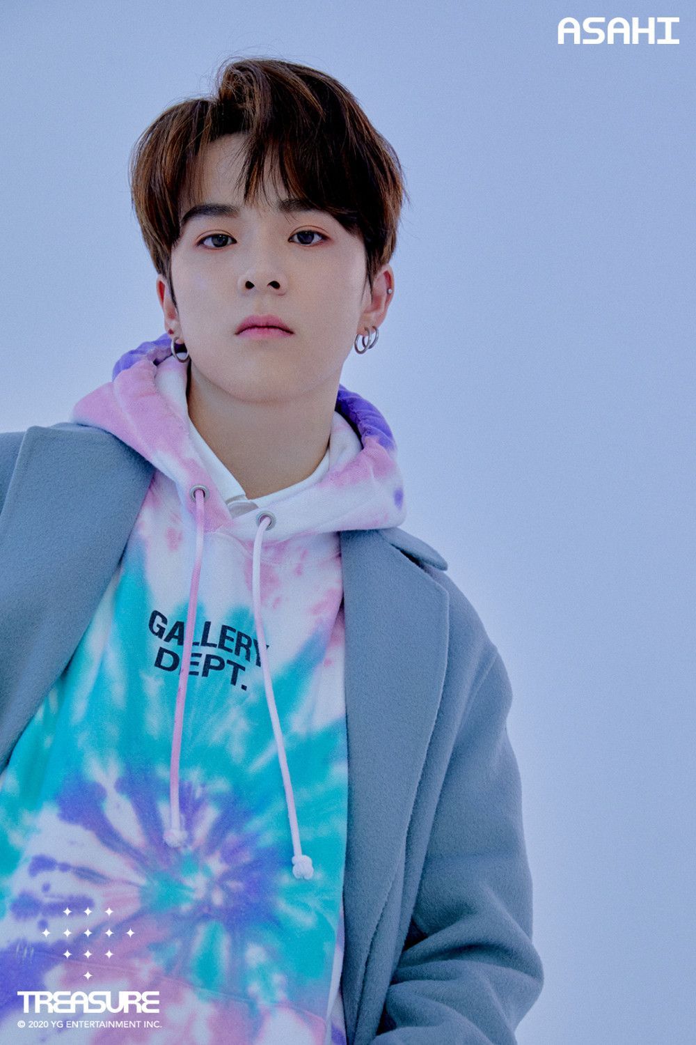 1000x1500 TREASURE's Mashiho, Jaehyuk, Asahi, & Bang Ye Dam cozy up in comfortable hoodies for 'Editorial vol.2'