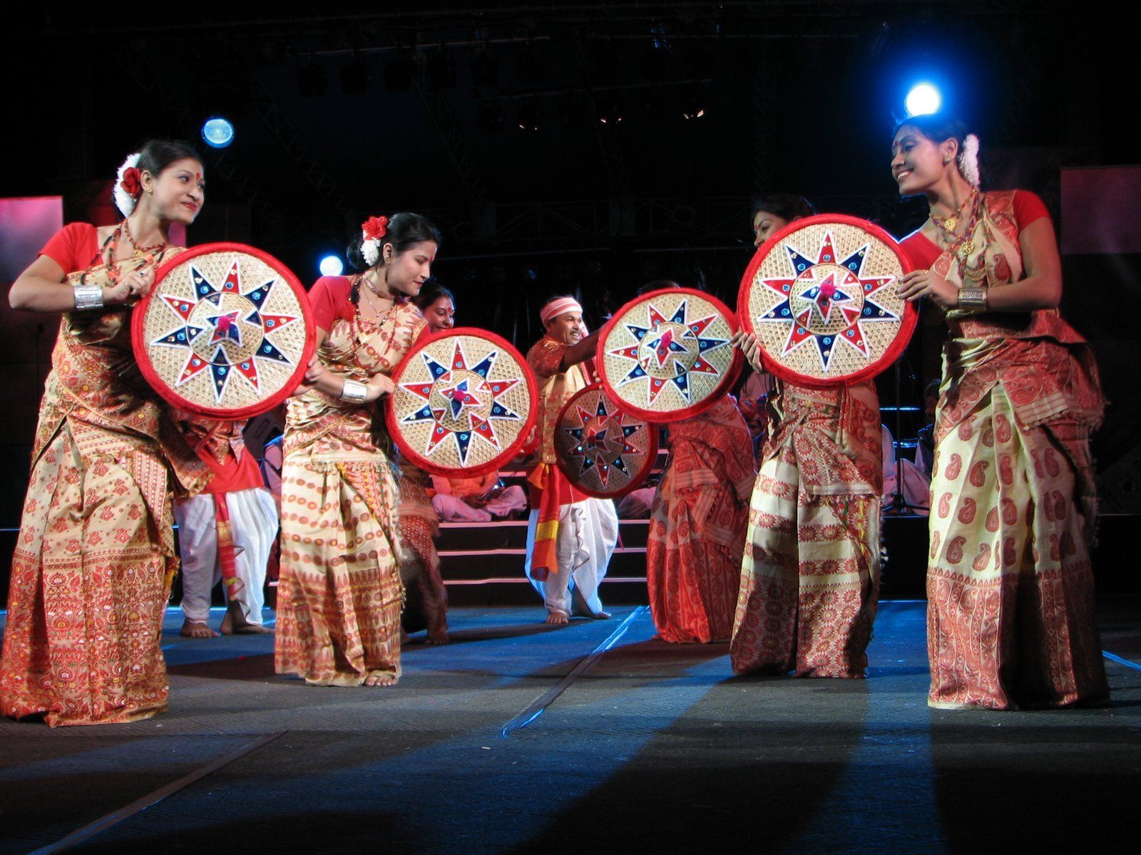 1600x1200 Rongali Bihu Dancers. London Bihu Committee