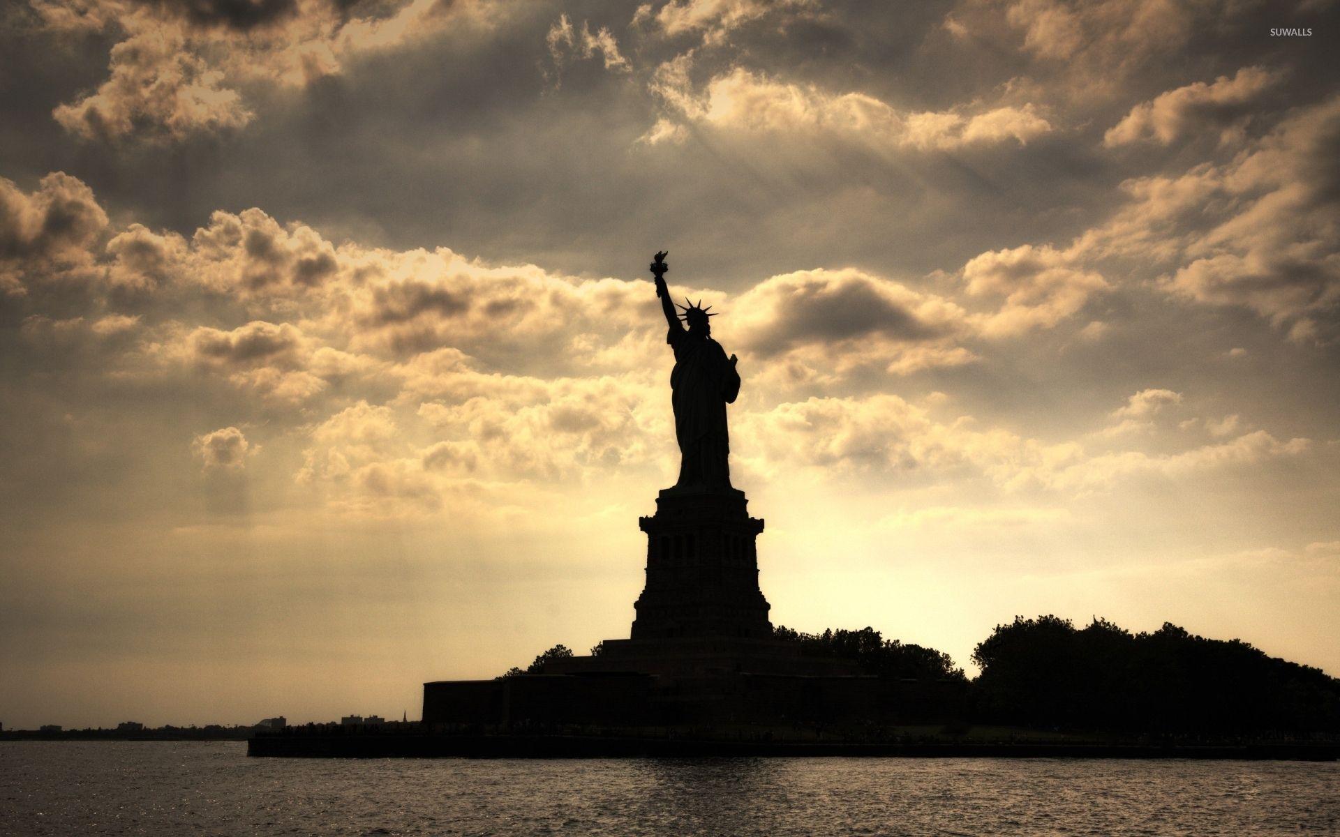 1920x1200 Statue of Liberty silhouette wallpaper wallpaper