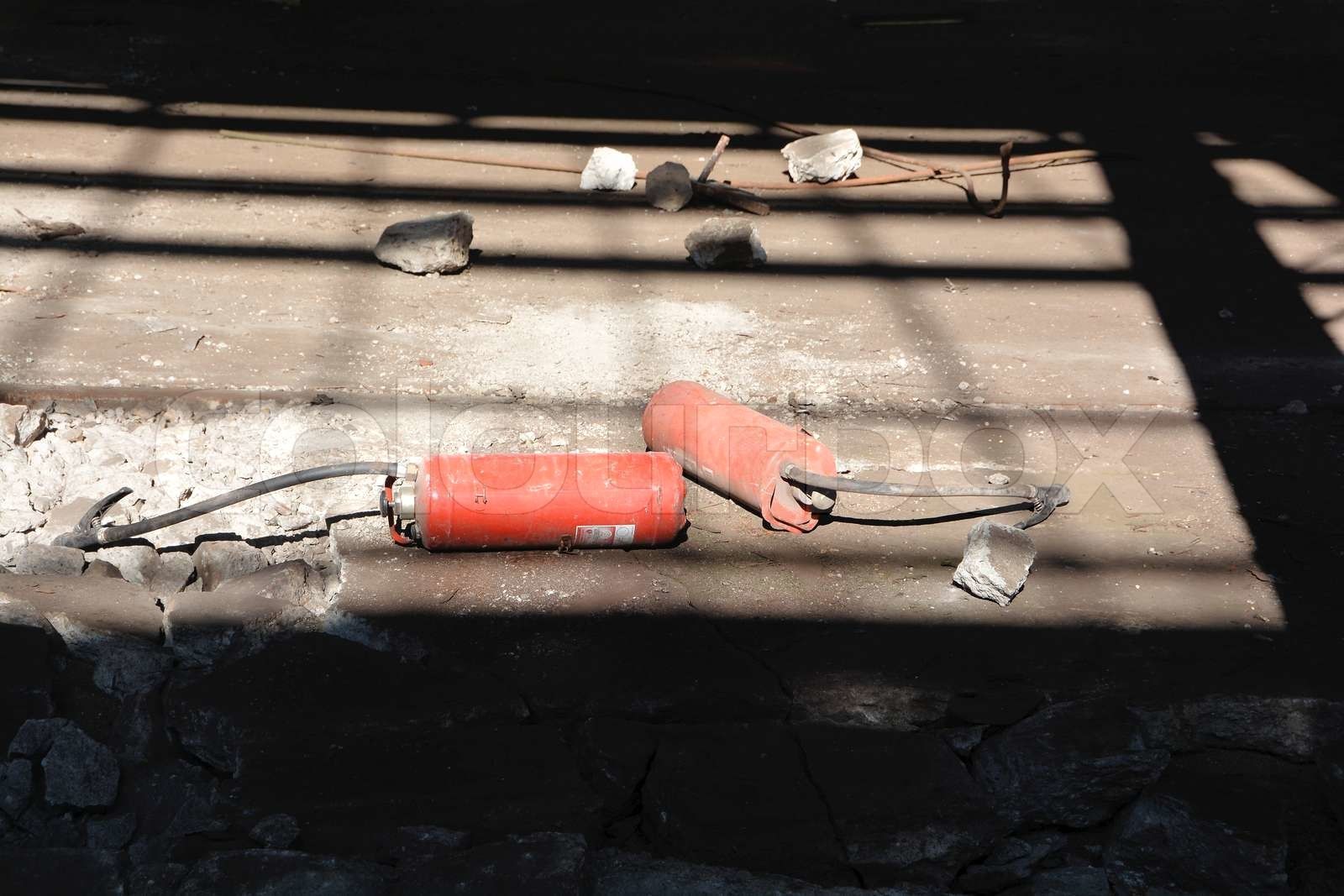 1600x1067 Fire extinguisher