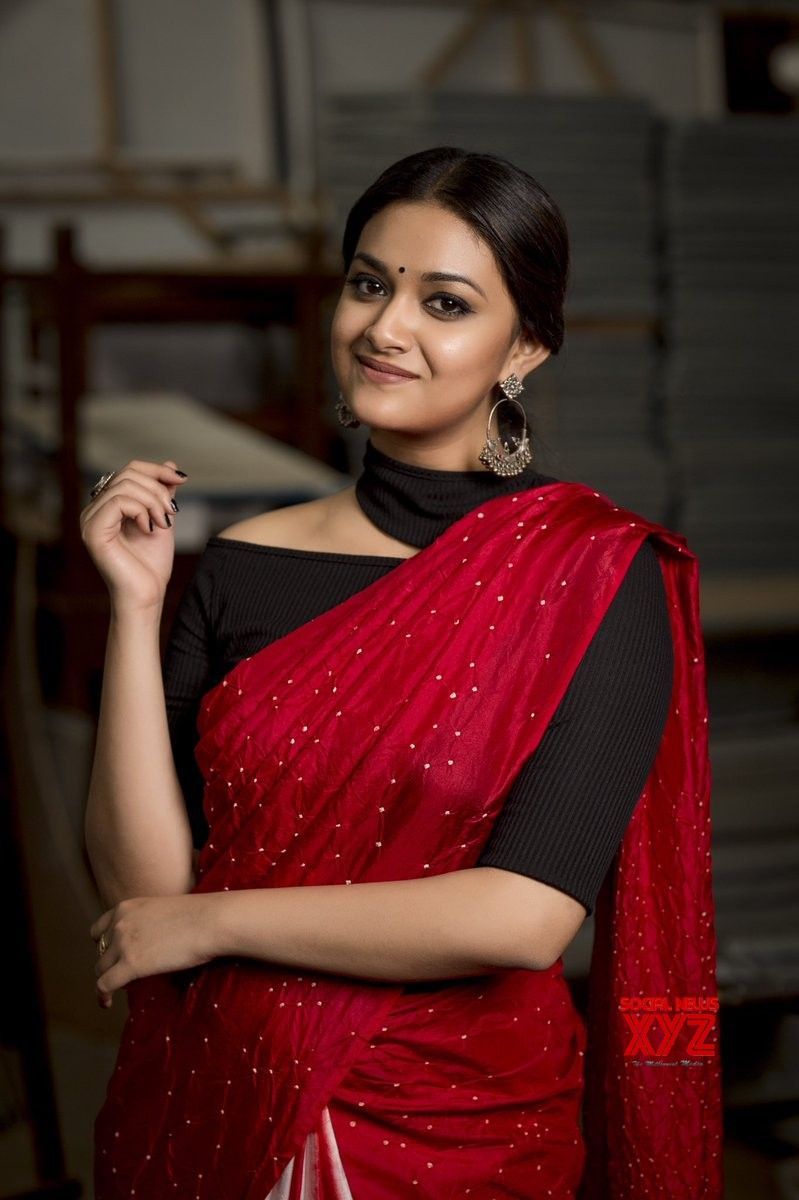 799x1200 Actress Keerthy Suresh Stills In Traditional Indian Saree Look
