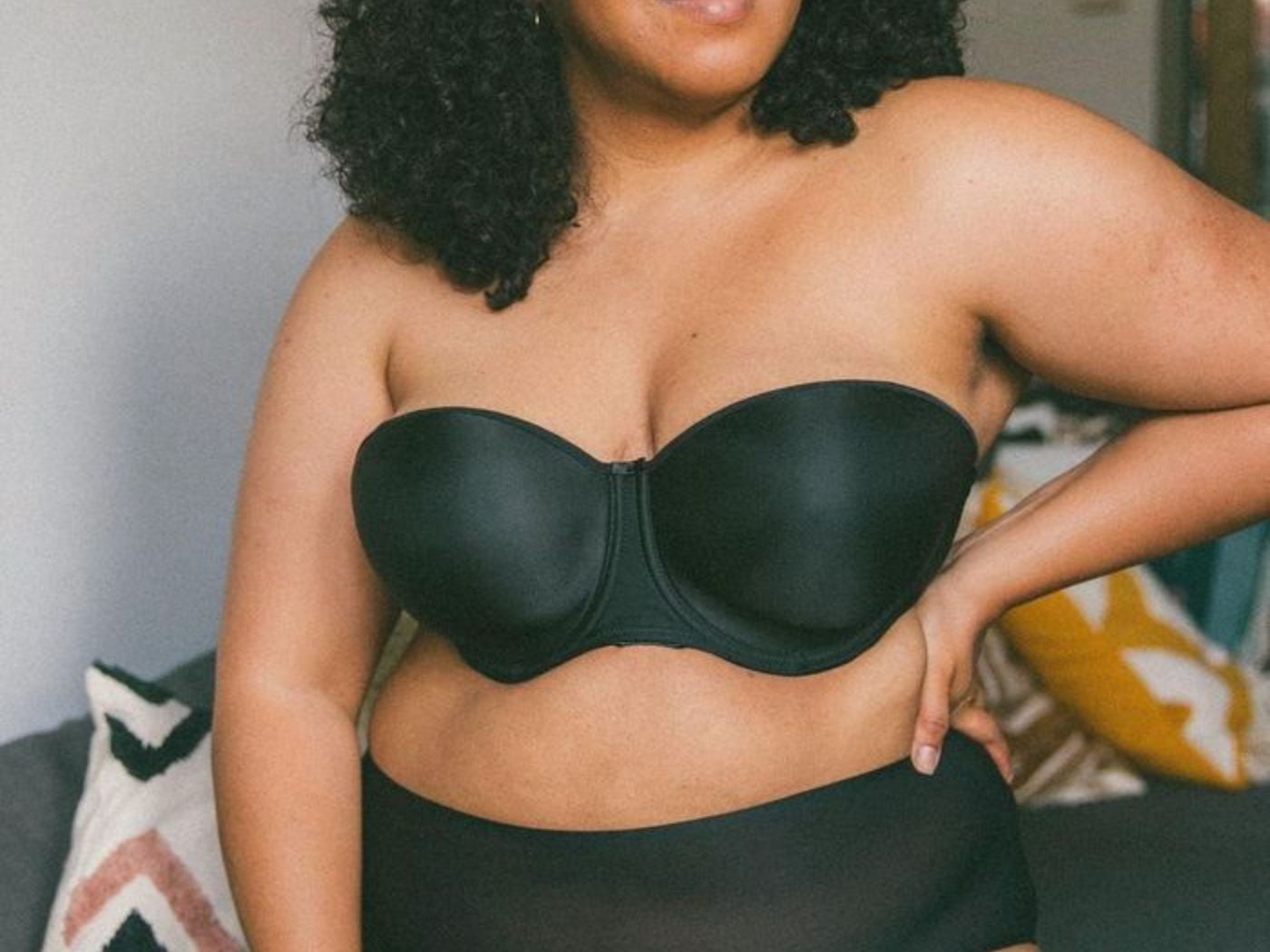 1400x1050 Best Strapless Push Up Bras For Big Breasts In 2023