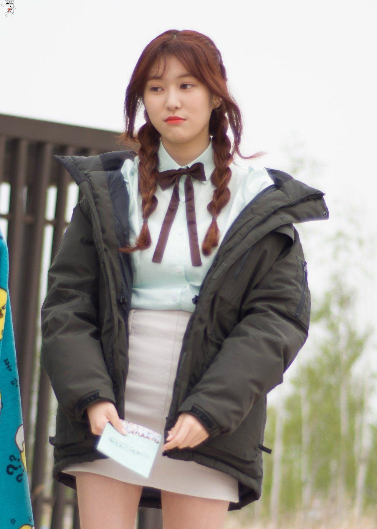 1280x1792 Jane (Momoland) KPOP Image Board