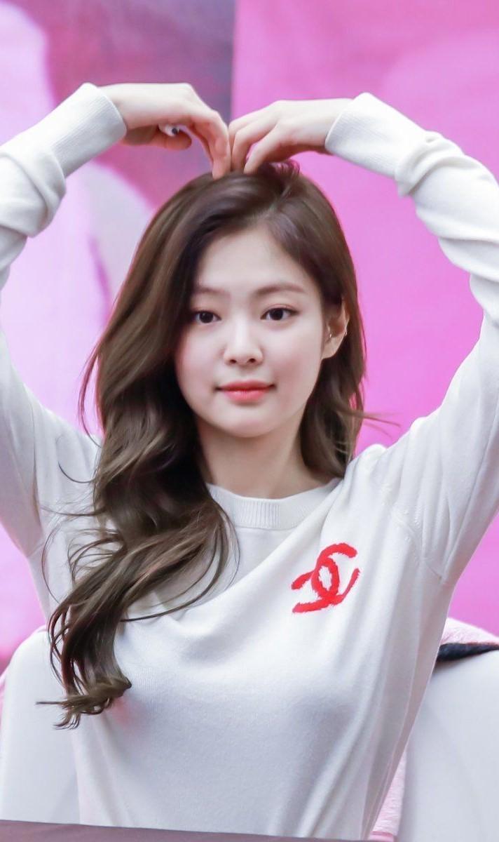 Kim Jennie Cute Photos