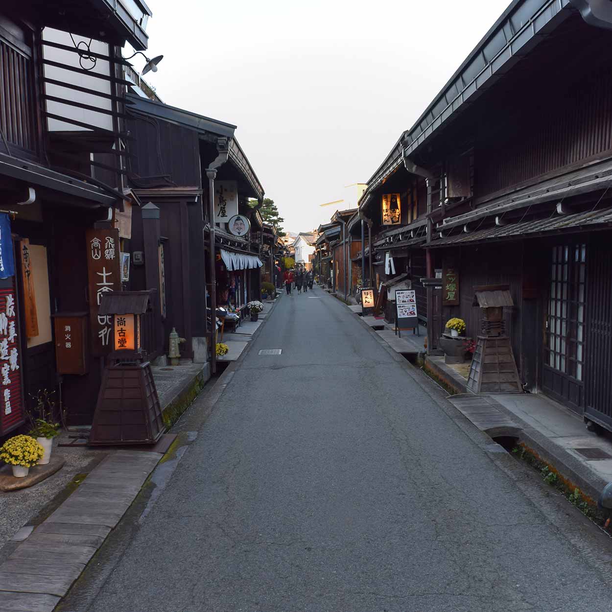 1250x1250 Walking along the Sanmachi historic streets: A photograph from Kamininomachi, Takayama, Japan