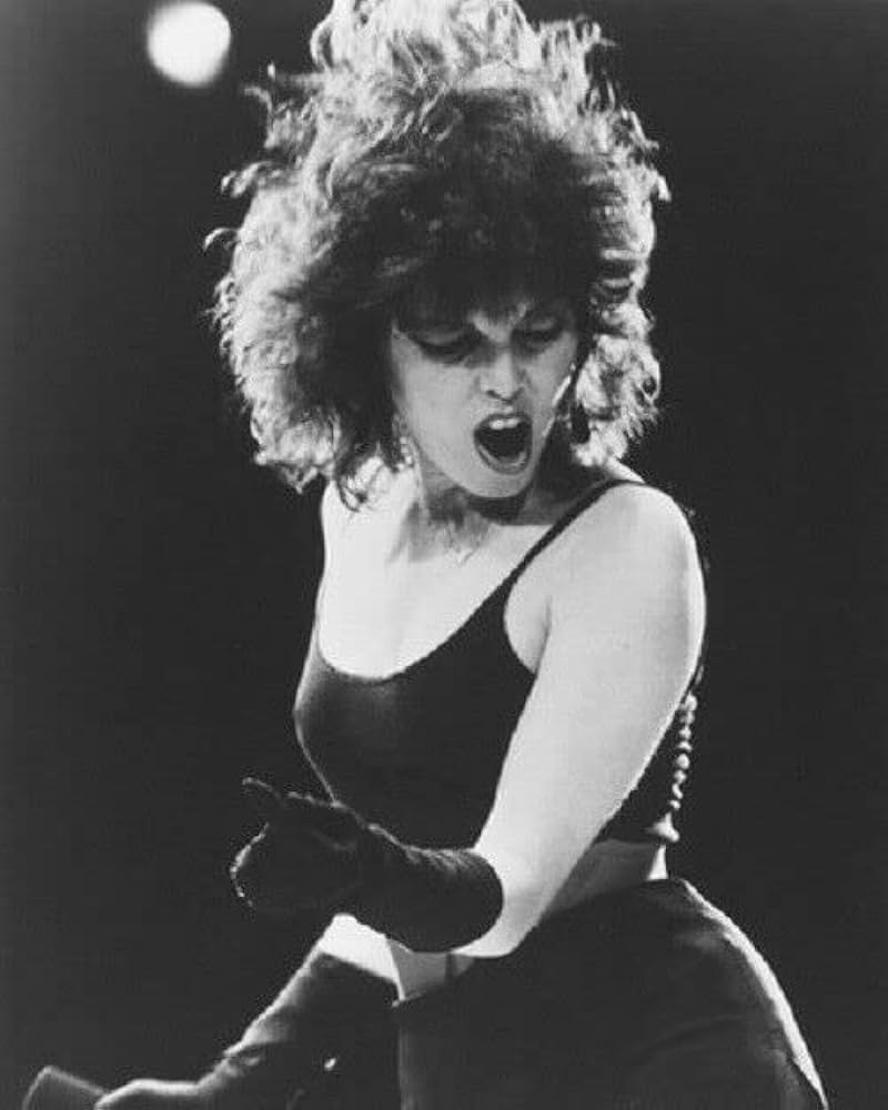 800x1000 Pat Benatar Black Top Live On Stage B W Photo DECOR WALL 16x12 PRINT POSTER: Posters & Prints