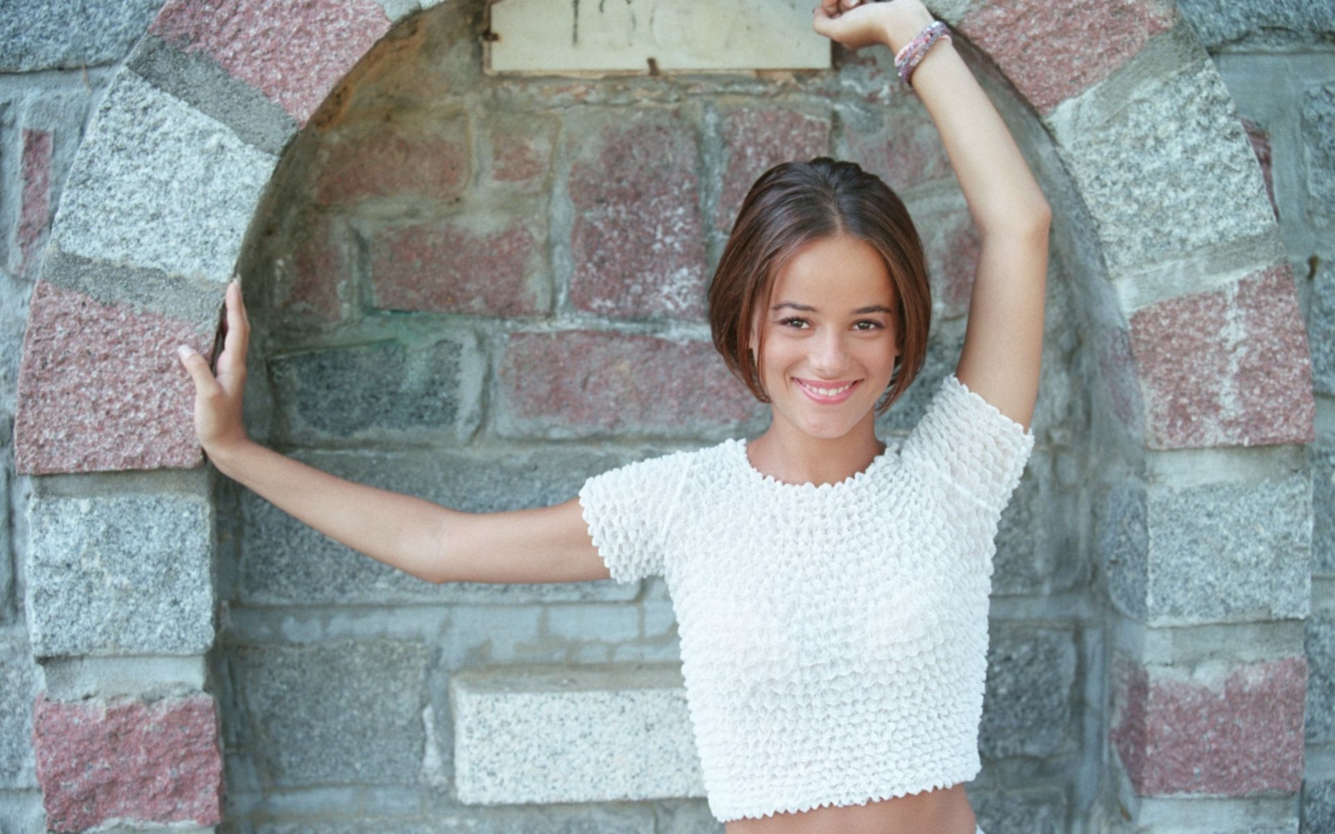1920x1200 Alizee. Desktop wallpaper. 1920x1200