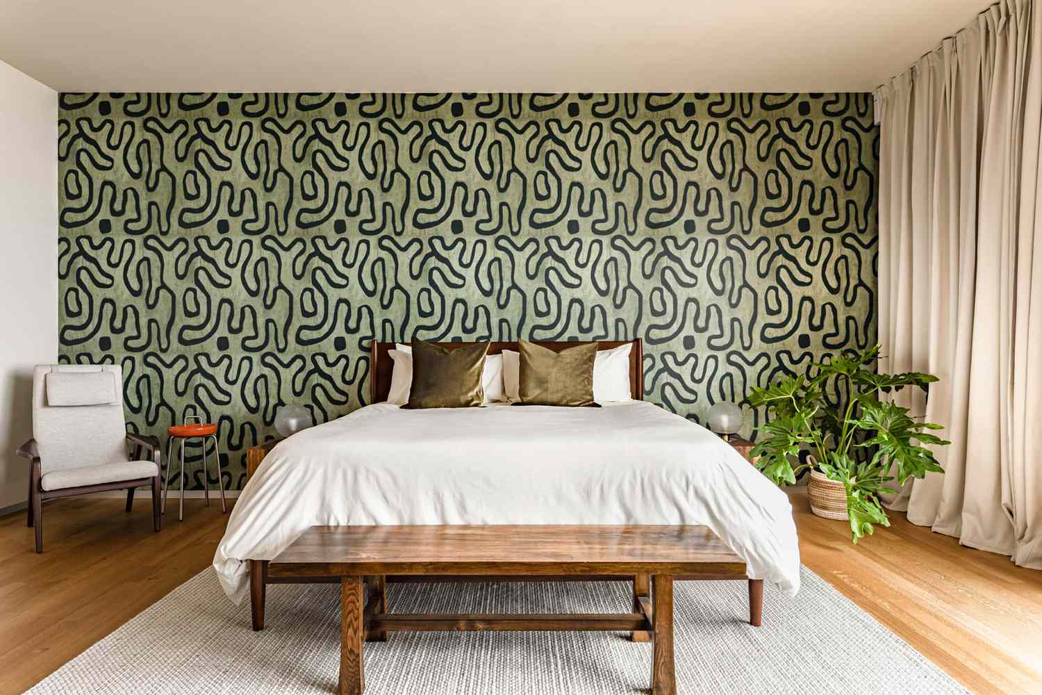 1500x1000 Seth Rogen Is Hosting Airbnb Stays Next Month in Los Angeles