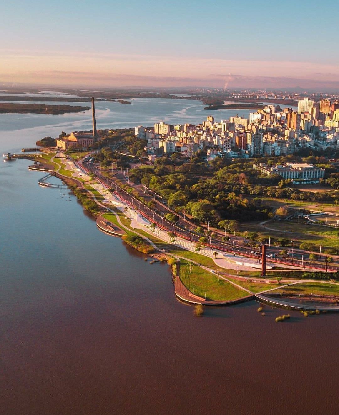 1080x1323 Orla do Guaíba, 2018. Porto alegre, Cidade de porto alegre, Paisagem da cidade