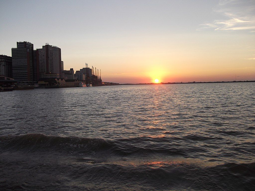 1024x768 Sunsets Of Porto Alegre 2014 01