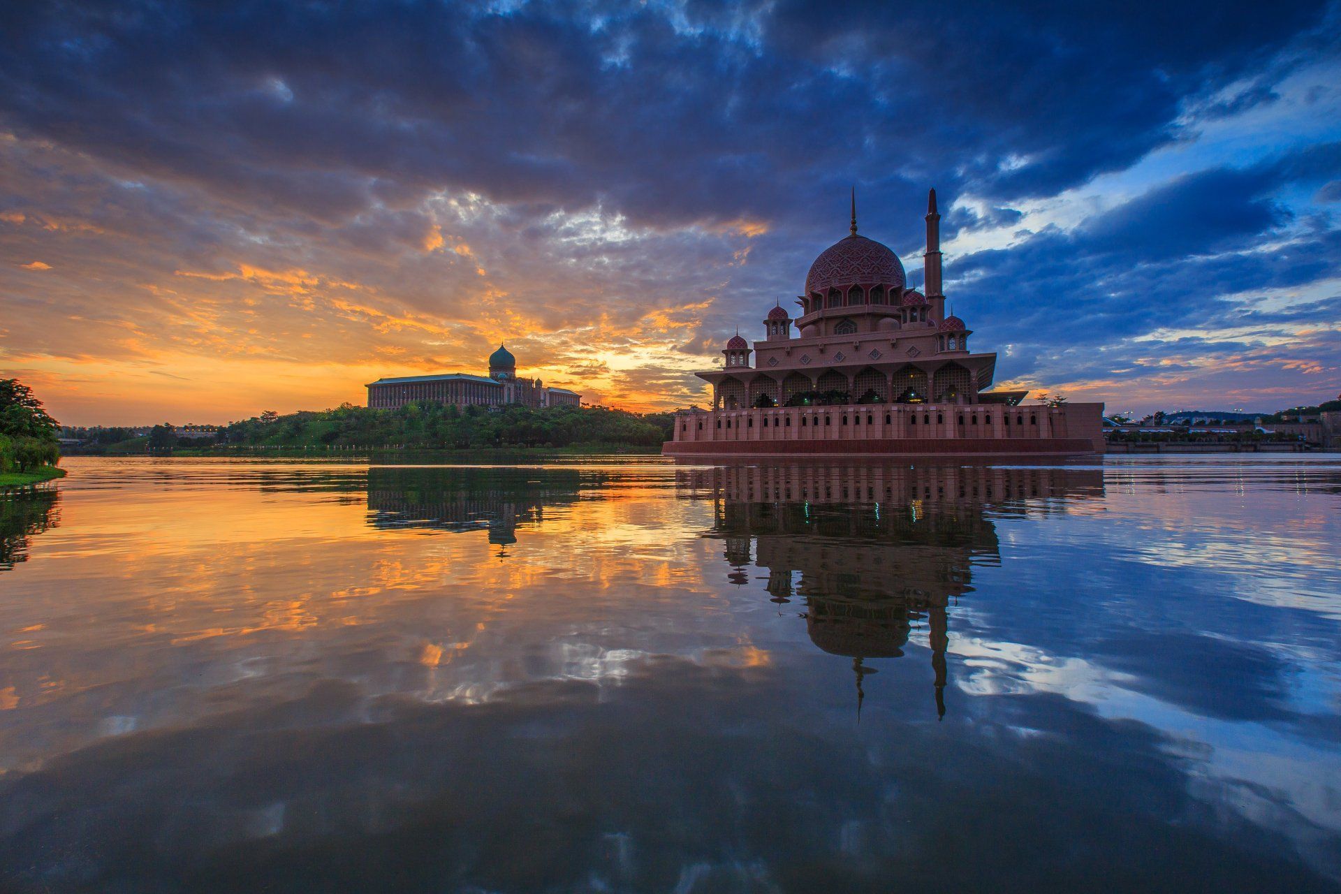 1920x1280 Putrajaya Wallpaper