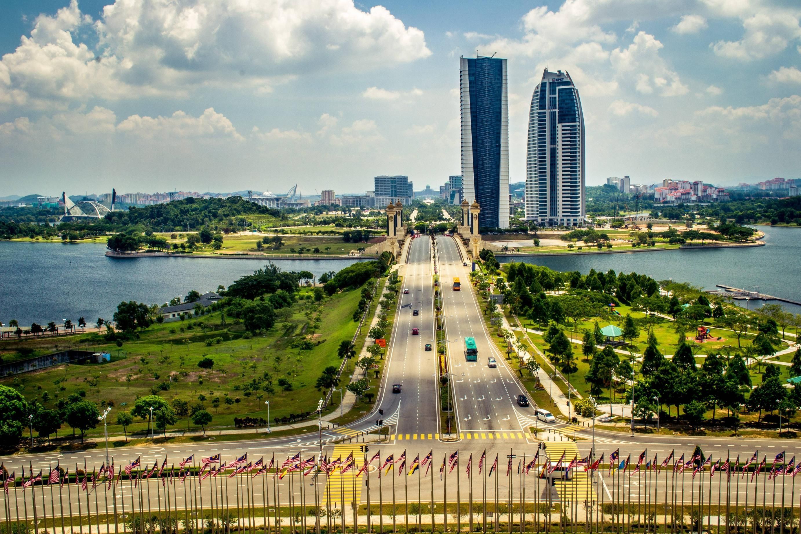 2765x1843 Putrajaya, Malaysia. [4608 x 3072]. Putrajaya, Malaysia, City