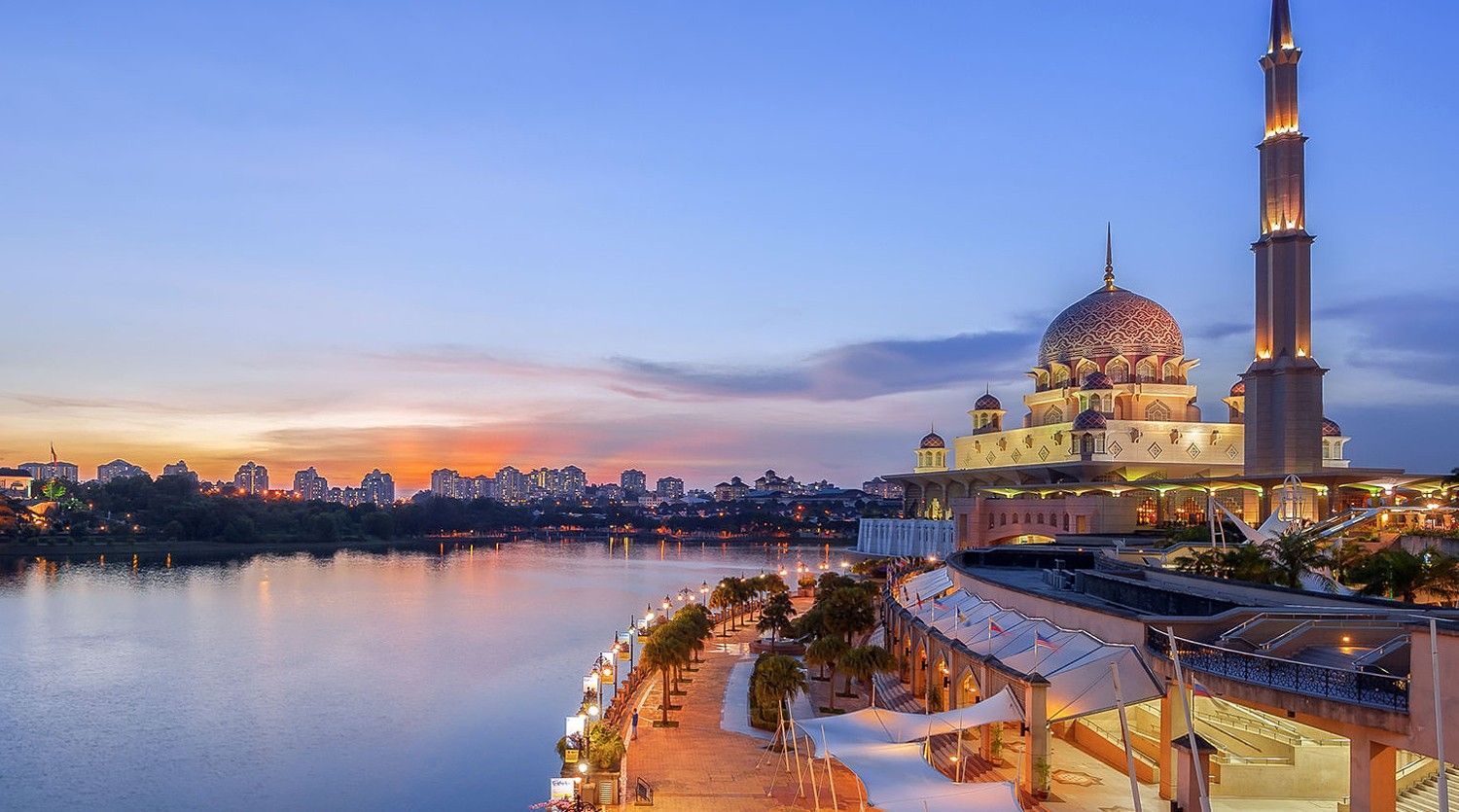 1500x835 Excursion to Putrajaya