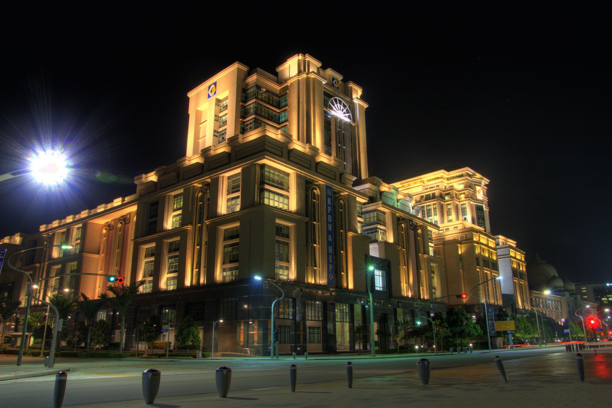 2592x1728 Malaysia Houses Putrajaya Street Night Cities wallpaperx1728