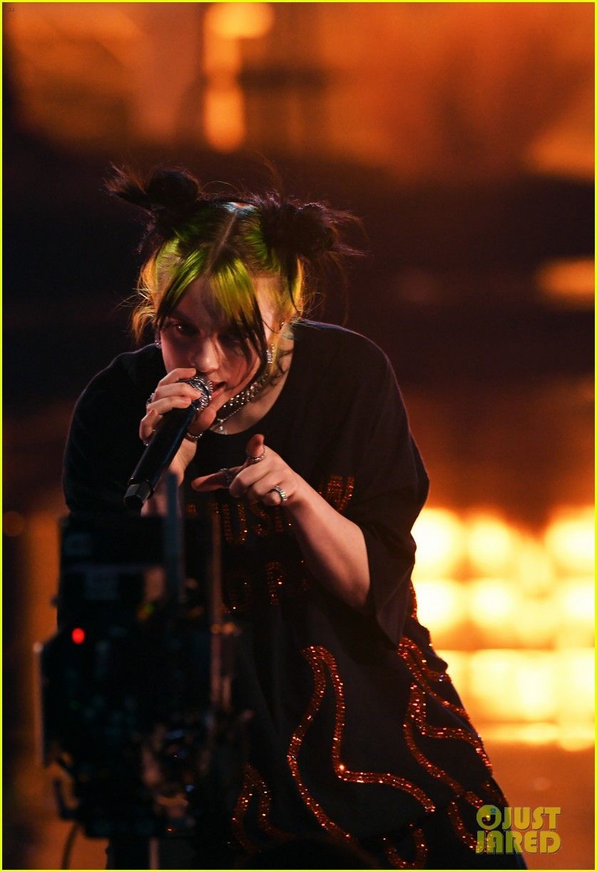 837x1222 Billie Eilish Performs 'All The Good Girls Go To Hell' at American Music Awards 2019 (Video): Photo 4393561 American Music Awards, American Music Awards, Billie Eilish Photo. Just Jared: Entertainment News