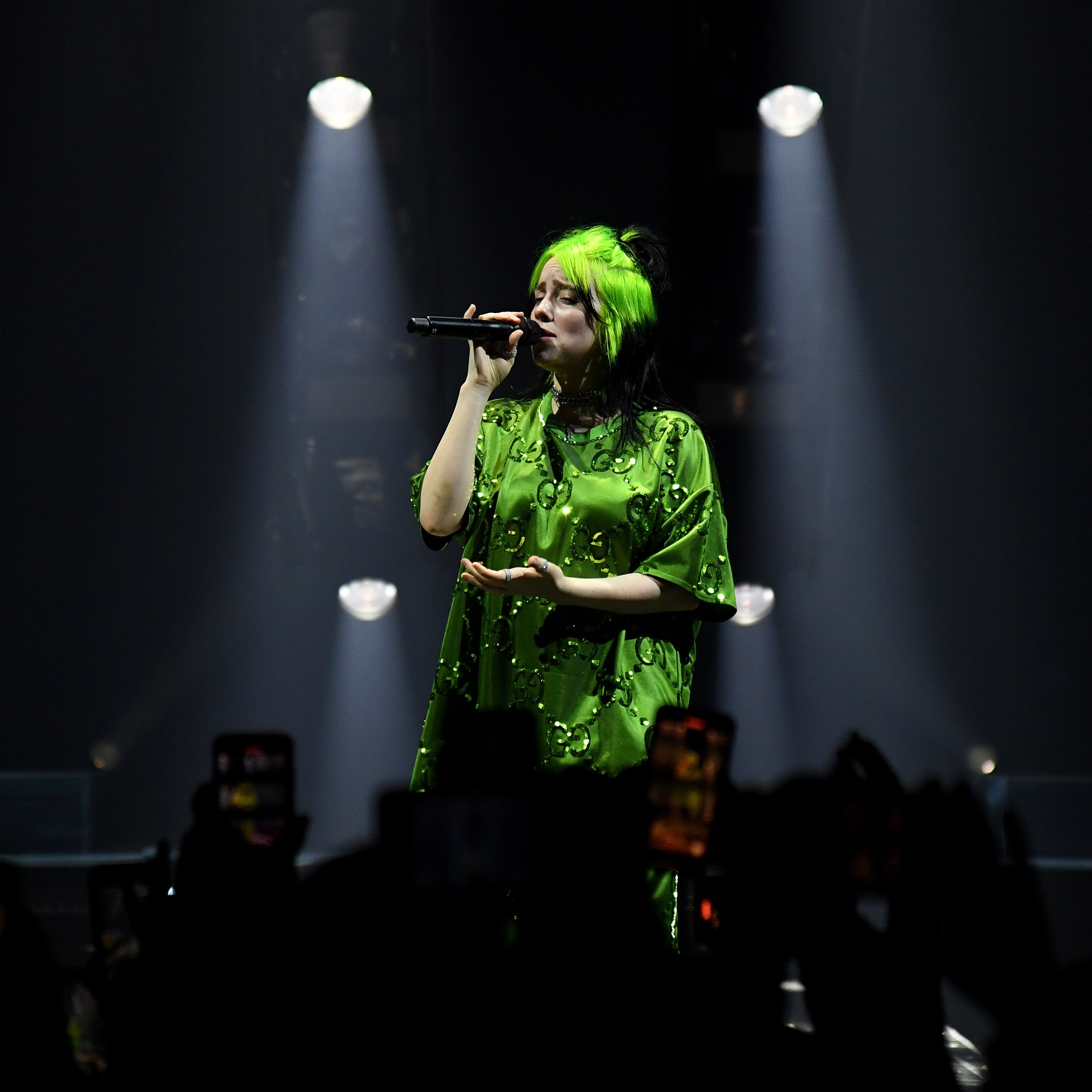 4001x4001 Every Girl Should Read Billie Eilish's Powerful Words On Body Image