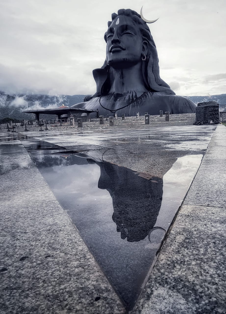 921x1280 Isha Foundation on X: #PicPfTheDay #IshaYogaCenter #Adiyogi / X