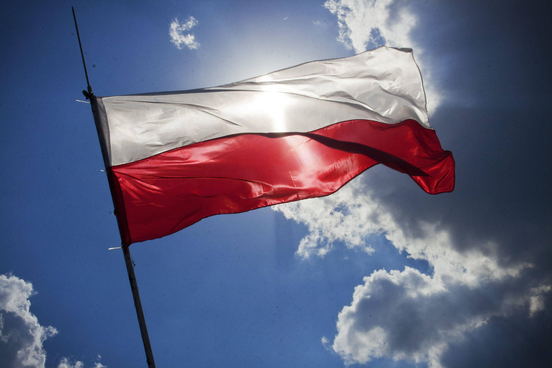 1920x1280 Poland Flag Wallpaper