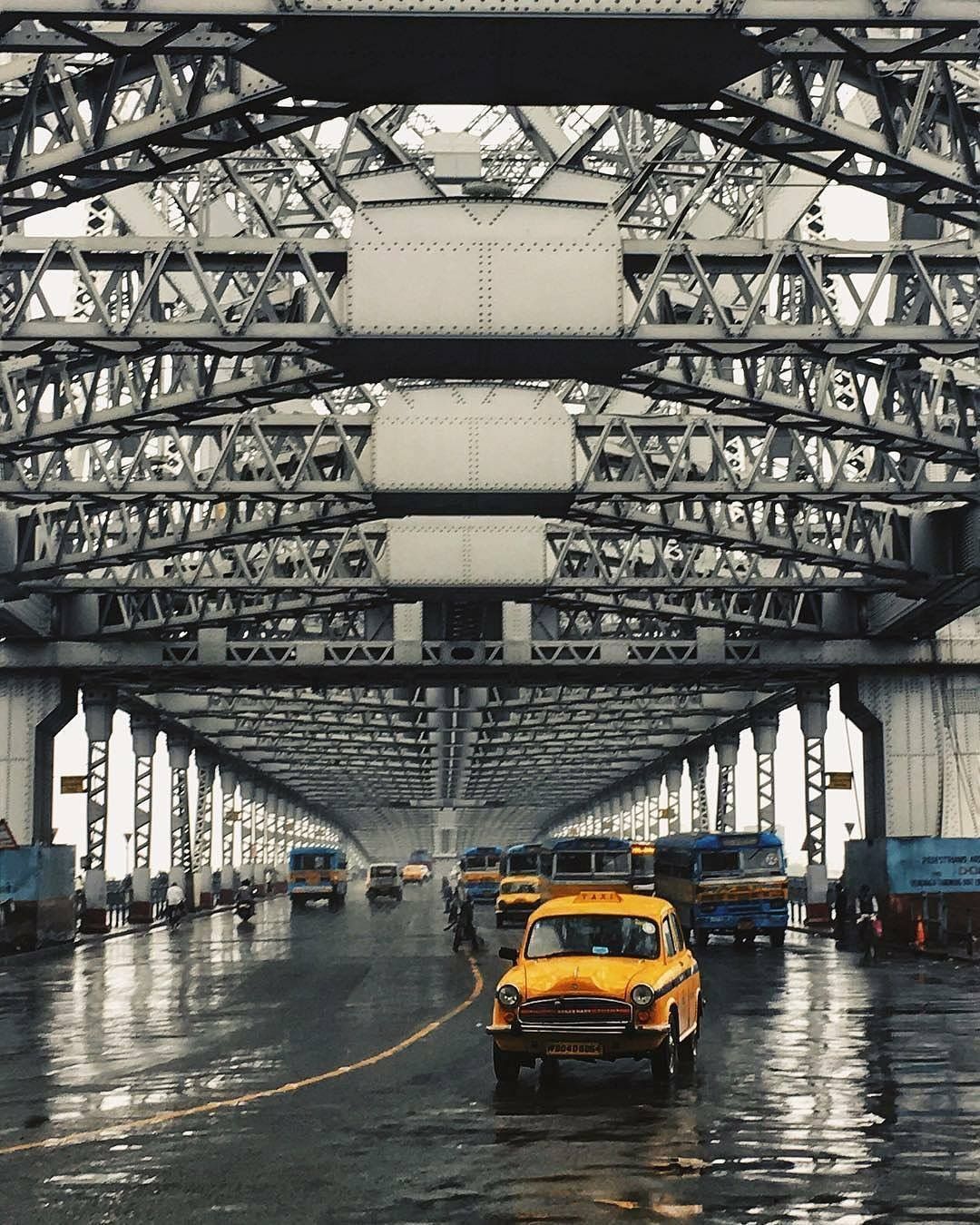 1080x1350 Howrah bridge, Kolkata. Money poster, City life photography, Howrah