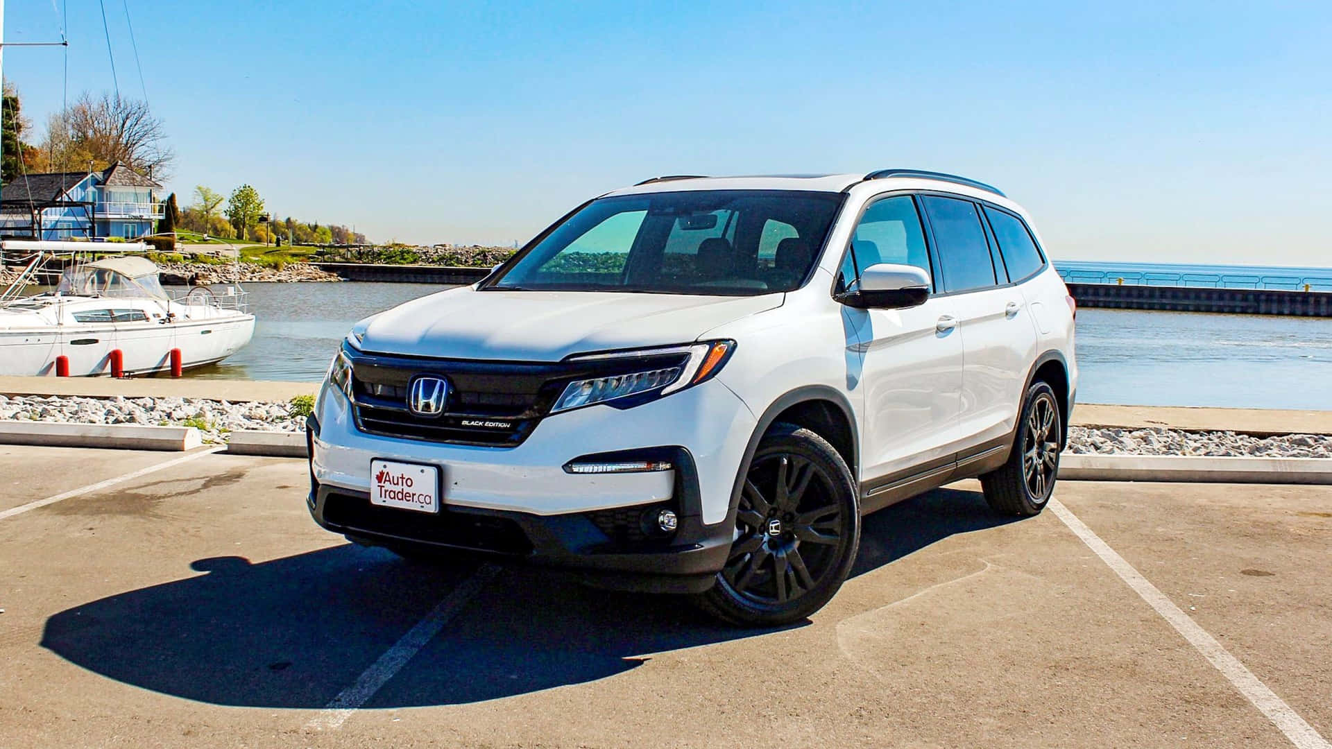 1920x1080 Download Sleek and Modern Honda Pilot on the Open Road Wallpaper