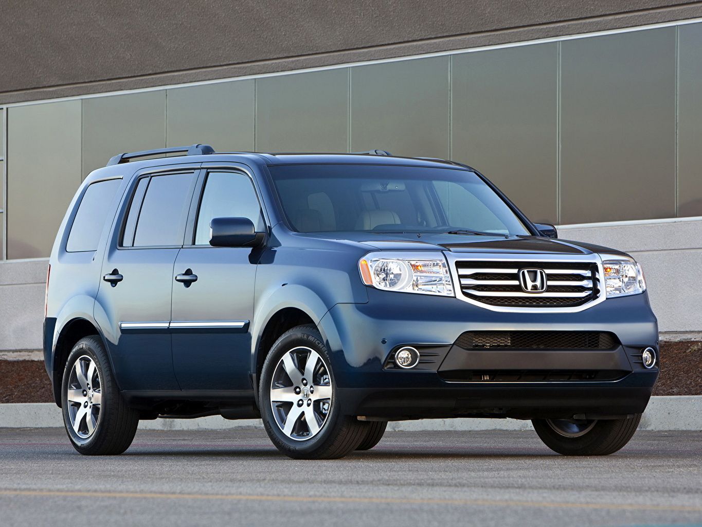 1365x1024 Desktop Wallpaper Honda honda pilot Cars
