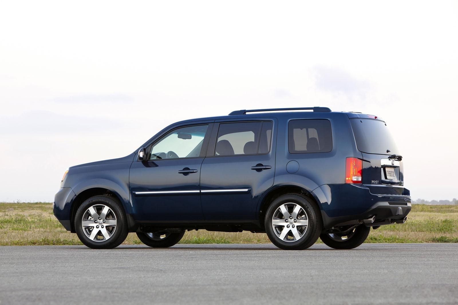 1600x1067 Honda Pilot (2012) 7 of 15