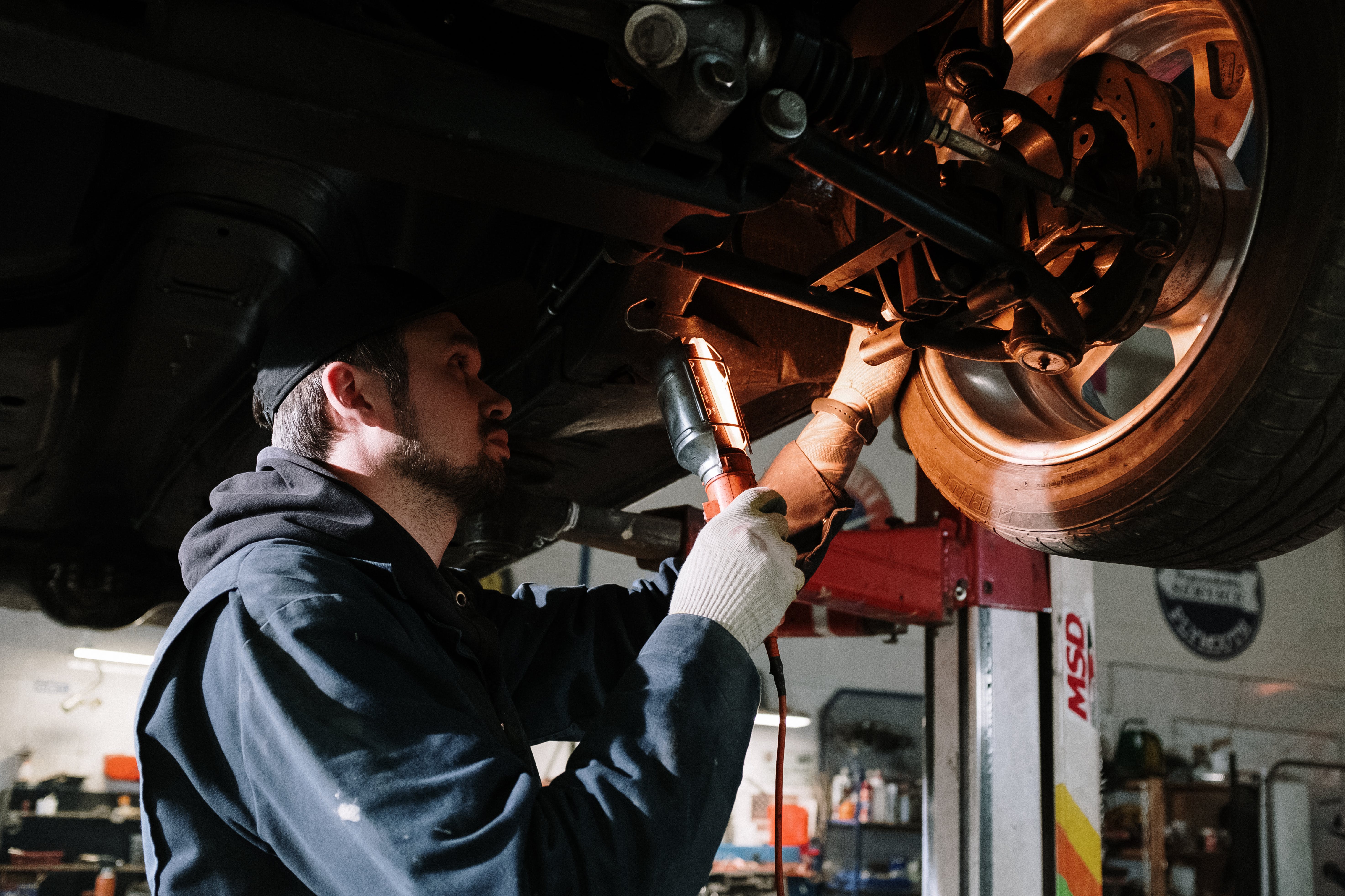 5892x3928 Car Repair Photo, Download The BEST Free Car Repair & HD Image