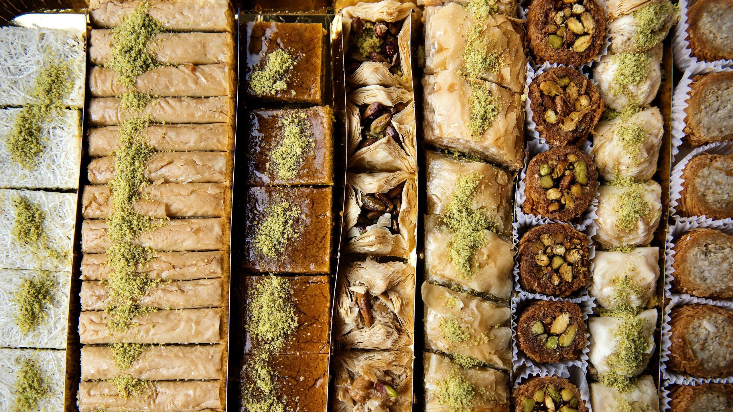 2560x1440 Why People Travel Far and Wide for Shatila Bakery's Baklava. Bon Appétit