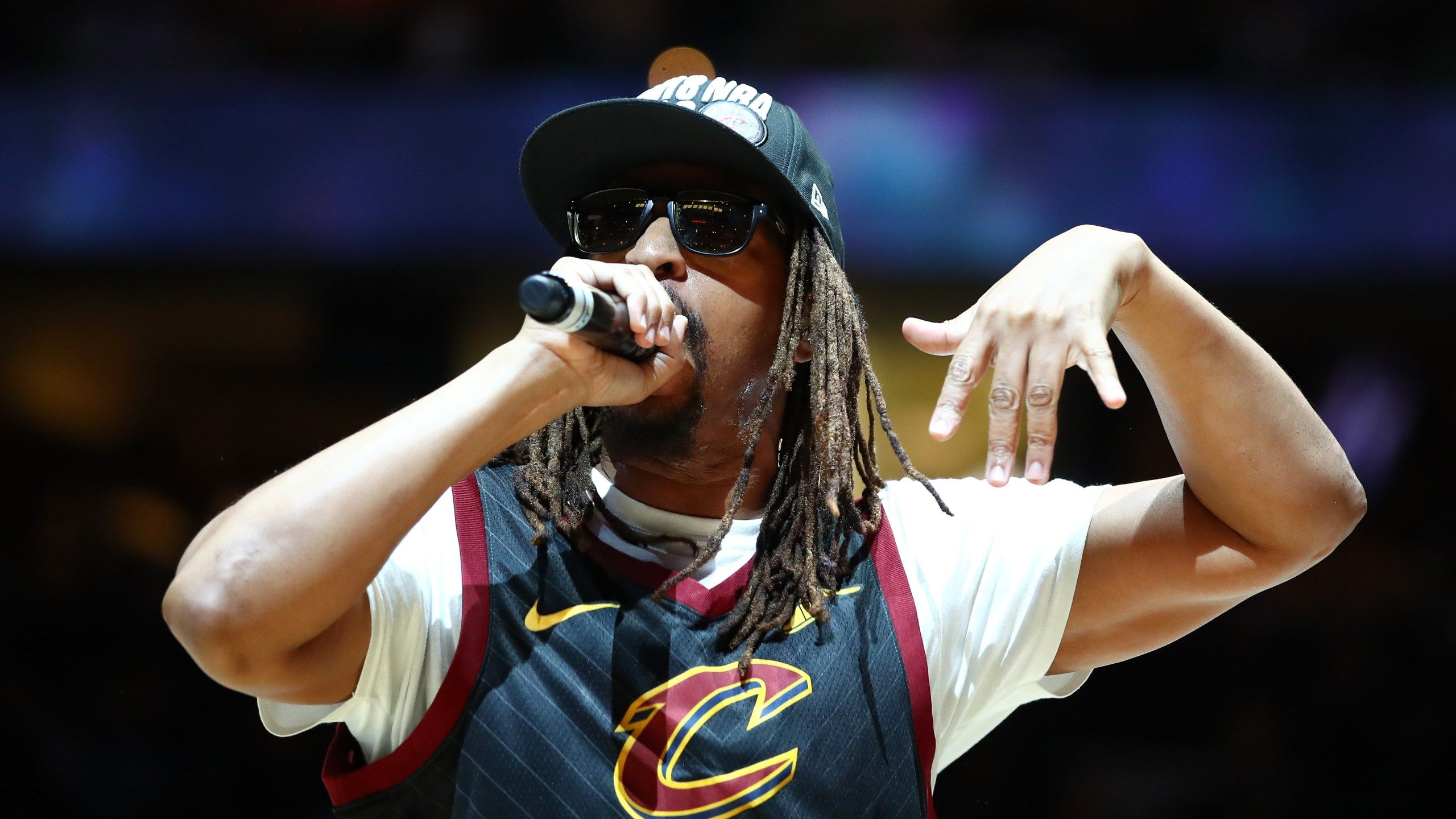 2560x1440 Lil Jon Did A Christmas Song With Kool Aid Man And The Holidays Will Never Be The Same